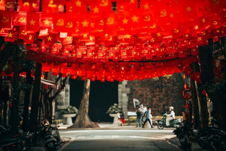 City tour Hà Nội bắt đầu từ quận Ba Đình giúp bạn dễ dàng khám phá