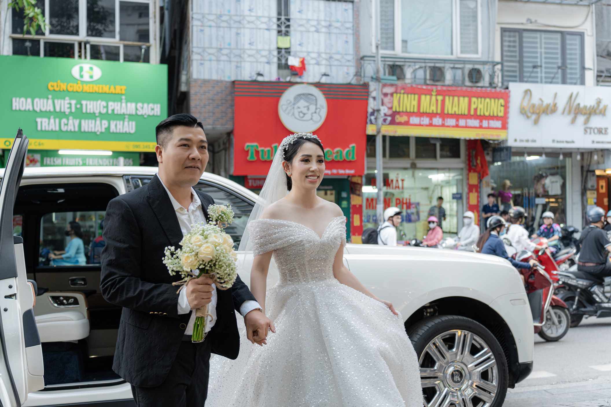 nhà hàng tổ chức đám cưới