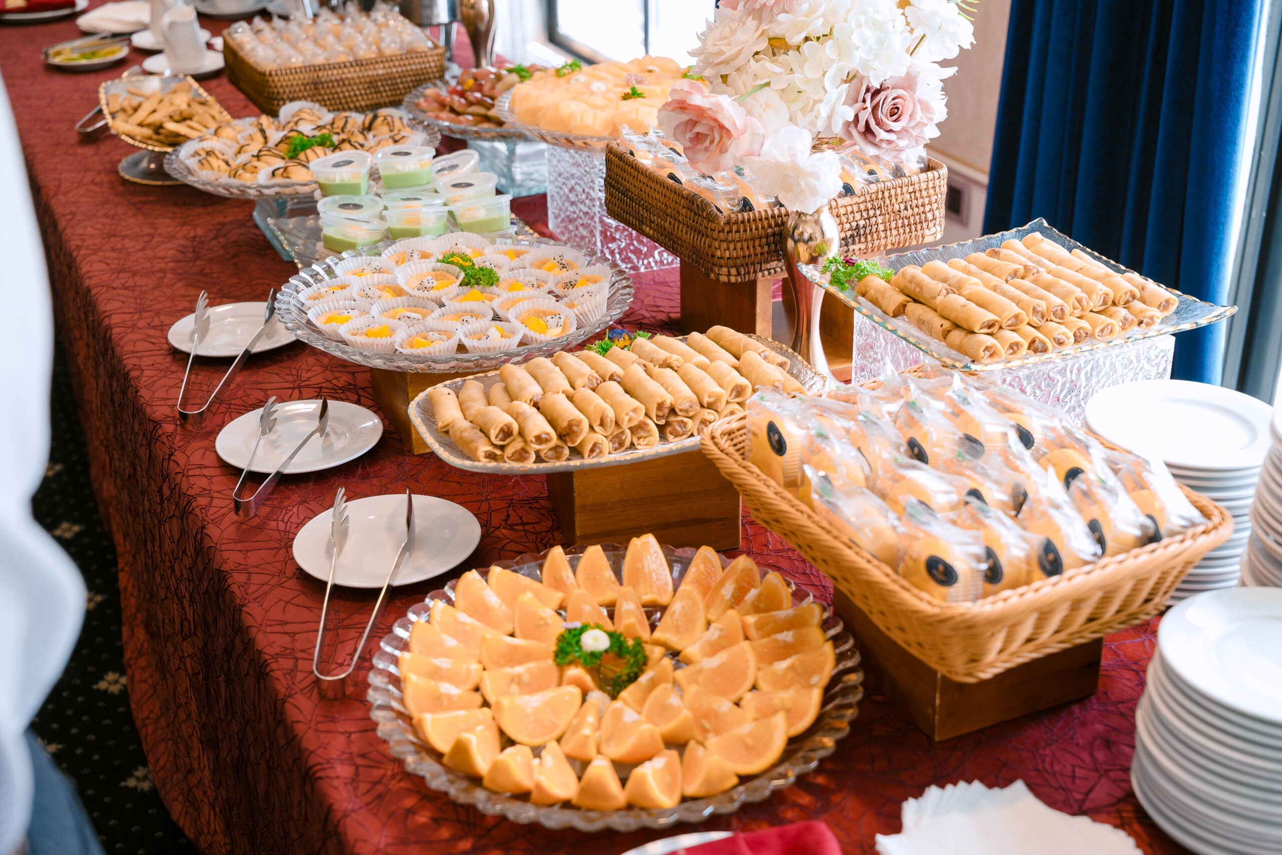 nhà hàng trong khách sạn