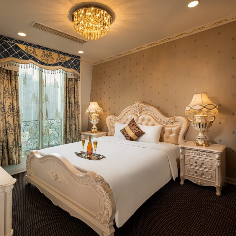 Bedroom-1-1-dong-rem-trang-2-scaled.jpg