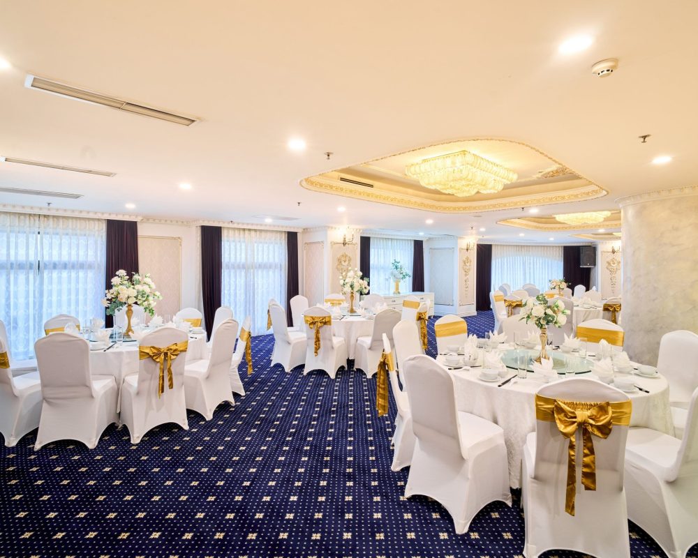 Copy of CDC04192_HDR (Copy)