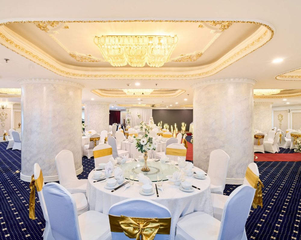 Copy of CDC04198_HDR (Copy)